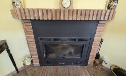 Reventa - Villa -
Vinuela - Inland