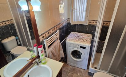 Reventa - Villa -
Vinuela - Inland