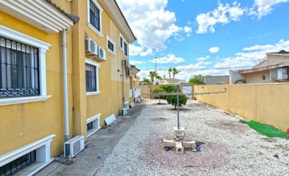Herverkoop - Villa -
Torrevieja - Costa Blanca