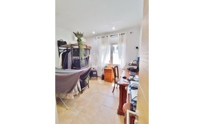 Herverkoop - Villa -
San Miguel de Salinas - Inland