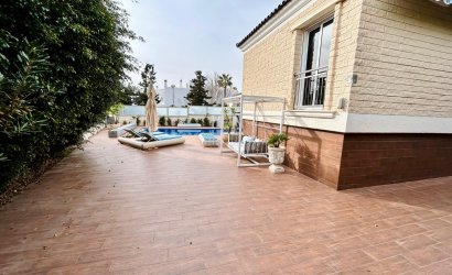 Herverkoop - Villa -
Torrevieja - Costa Blanca