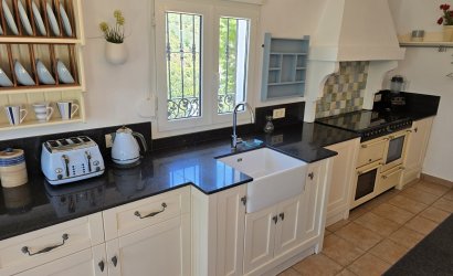 Herverkoop - Villa -
Vinuela - Inland