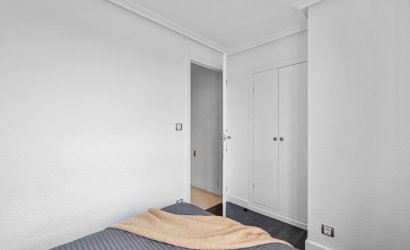 Revente - Apartment -
Punta Prima - Costa Blanca