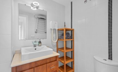 Revente - Apartment -
Punta Prima - Costa Blanca