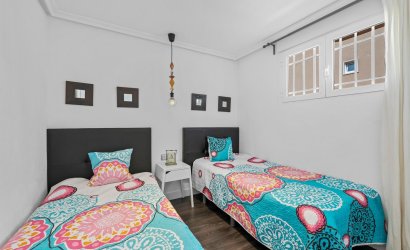 Revente - Apartment -
Punta Prima - Costa Blanca