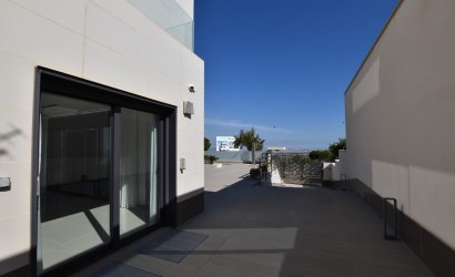 Herverkoop - Villa -
San Miguel de Salinas - Inland