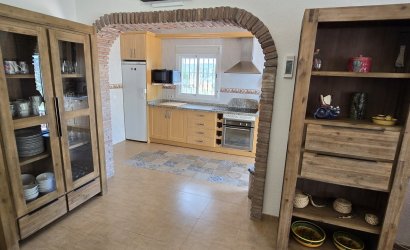 Reventa - Villa -
Vinuela - Inland