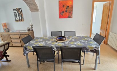 Reventa - Villa -
Vinuela - Inland