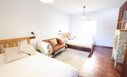 Herverkoop - Villa -
Orihuela Costa - Costa Blanca