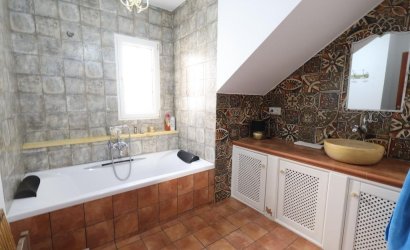 Herverkoop - Villa -
Orihuela Costa - Costa Blanca