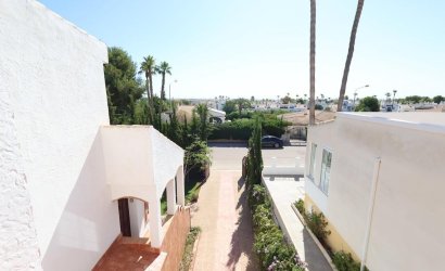 Herverkoop - Villa -
Orihuela Costa - Costa Blanca