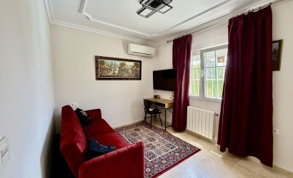 Revente - Villa -
Orihuela Costa - Costa Blanca