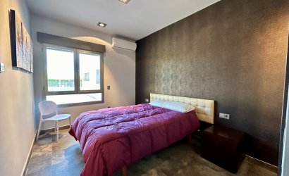 Reventa - Villa -
Yecla - Inland