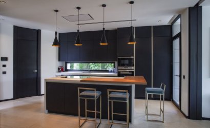 Revente - Villa -
Nueva Andalucía - Costa del Sol