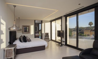 Revente - Villa -
Nueva Andalucía - Costa del Sol