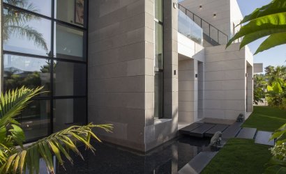 Revente - Villa -
Nueva Andalucía - Costa del Sol