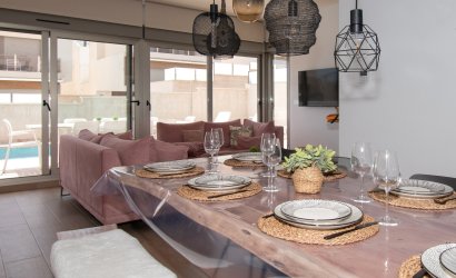 Herverkoop - Villa -
Orihuela Costa - Costa Blanca