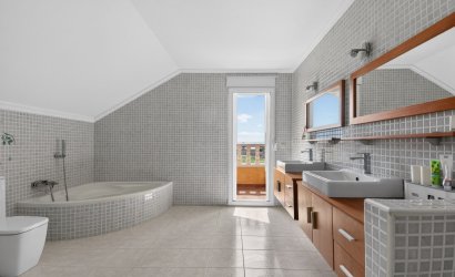 Herverkoop - Country House -
Cartagena