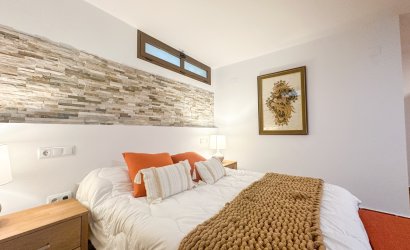 Herverkoop - Villa -
Alicante - Campoamor