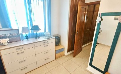 Herverkoop - Apartment -
Los Altos