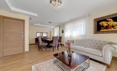 Herverkoop - Villa -
Torrevieja - Costa Blanca