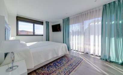 Herverkoop - Villa -
Torrevieja - Costa Blanca