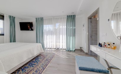 Herverkoop - Villa -
Torrevieja - Costa Blanca