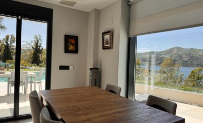 Herverkoop - Villa -
Vinuela - Inland