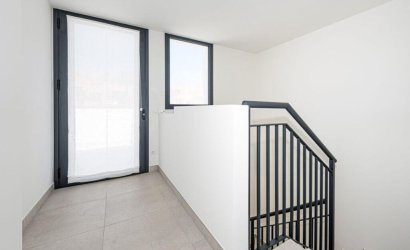 Herverkoop - Town House -
Manilva - Inland