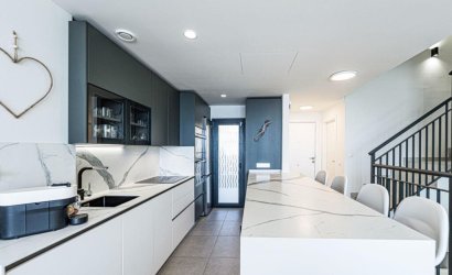 Herverkoop - Town House -
Manilva - Inland