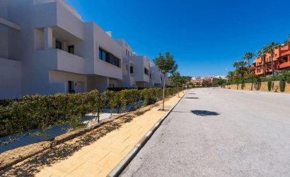 Herverkoop - Town House -
Manilva - Inland