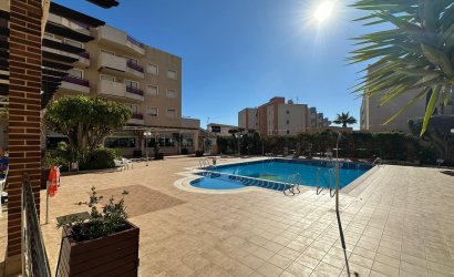 Herverkoop - Apartment -
Orihuela Costa - Campoamor