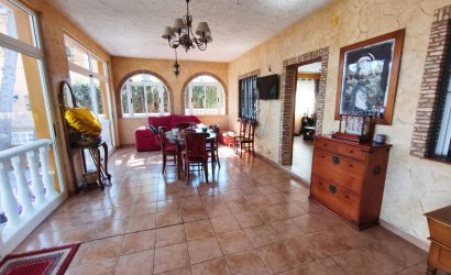 Reventa - Villa -
Torrevieja - Los Balcones