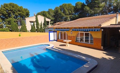 Reventa - Villa -
Torrevieja - Los Balcones