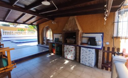 Reventa - Villa -
Torrevieja - Los Balcones