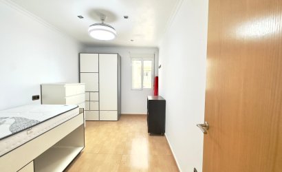 Herverkoop - Apartment -
Torrevieja - Centro