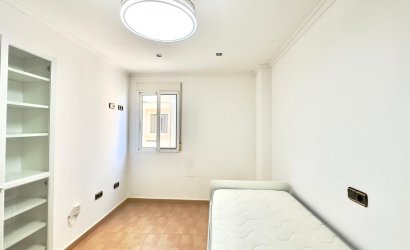 Herverkoop - Apartment -
Torrevieja - Centro