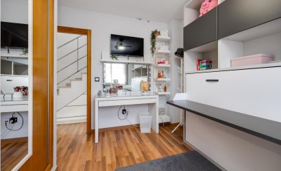 Resale - Villa -
Los Montesinos - La Herrada
