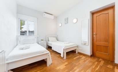 Resale - Villa -
Dehesa de Campoamor - Costa Blanca