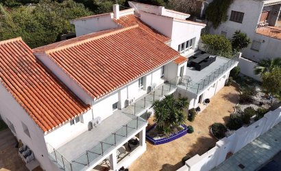 Resale - Villa -
Dehesa de Campoamor - Costa Blanca