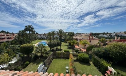 Resale - Townhouse -
Marbella - Golden Mile