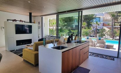 Resale - Villa -
Orihuela - Las Colinas Golf