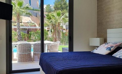 Resale - Villa -
Orihuela - Las Colinas Golf