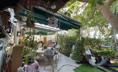 Herverkoop - Villa -
Orihuela Costa - Costa Blanca