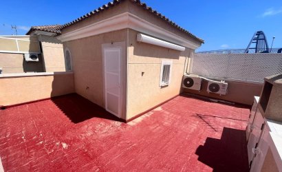 Resale - Townhouse -
Guardamar del Segura - El Moncayo