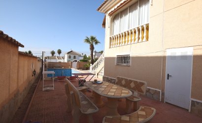 Resale - Villa -
Ciudad Quesada