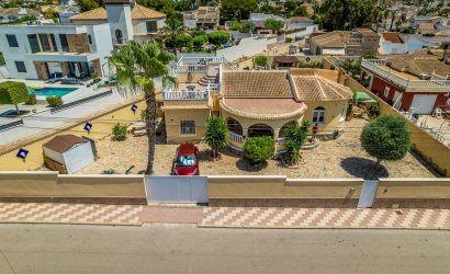 Revente - Villa -
Torrevieja - Costa Blanca