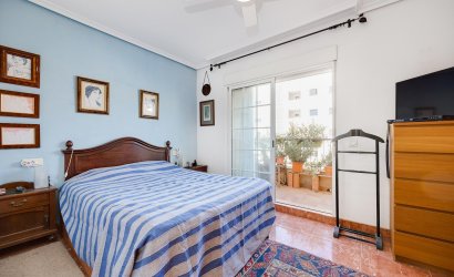 Herverkoop - Villa -
Orihuela Costa - Costa Blanca