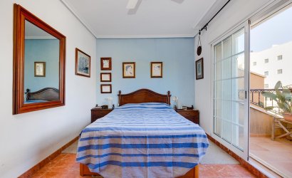 Herverkoop - Villa -
Orihuela Costa - Costa Blanca