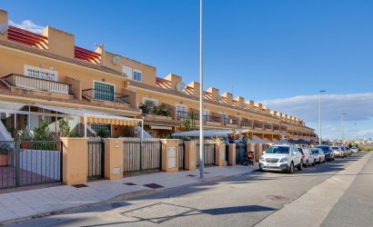 Herverkoop - Villa -
Orihuela Costa - Costa Blanca
